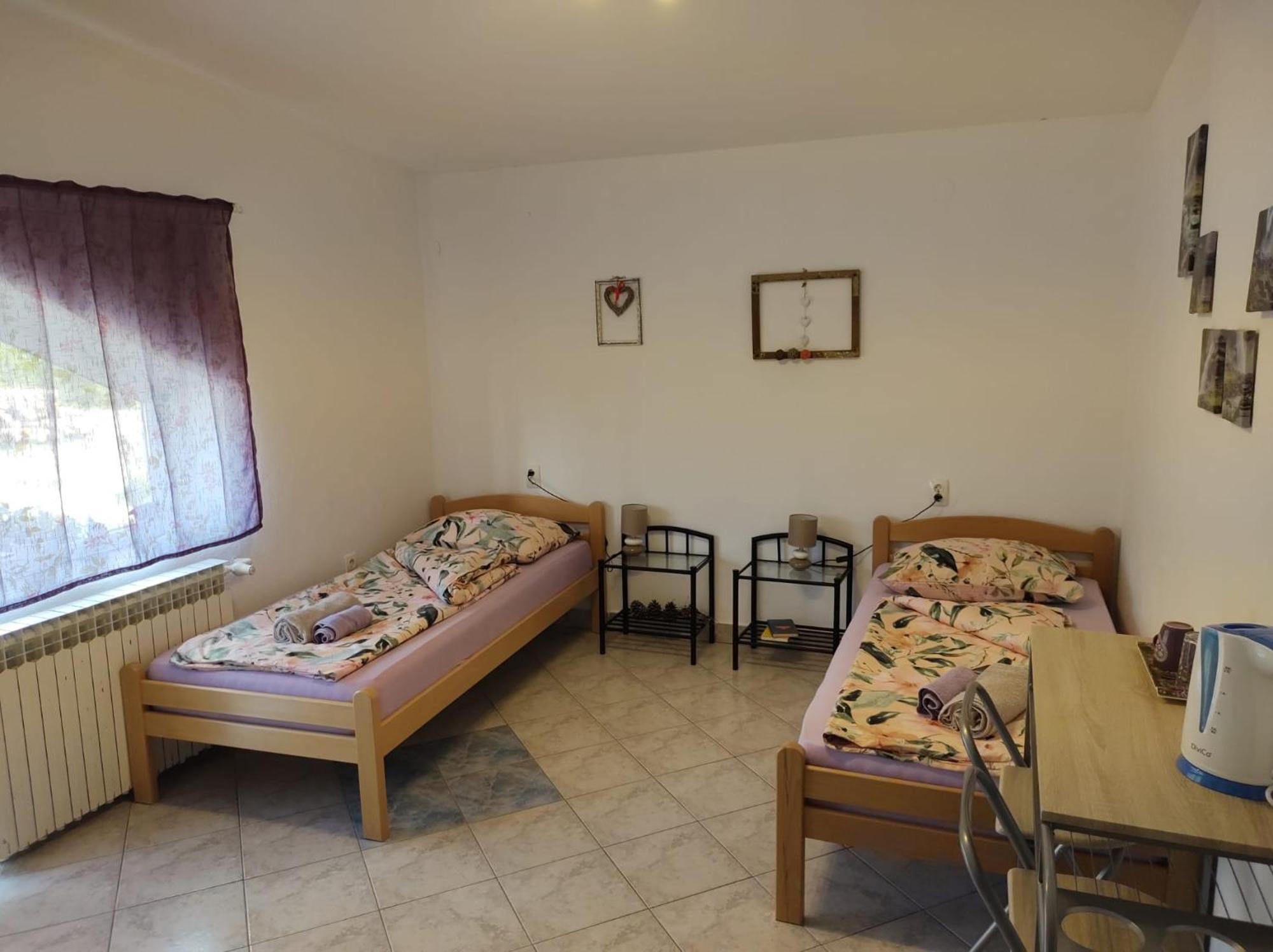 Apartment Ada Bed & Breakfast Gračac Cameră foto