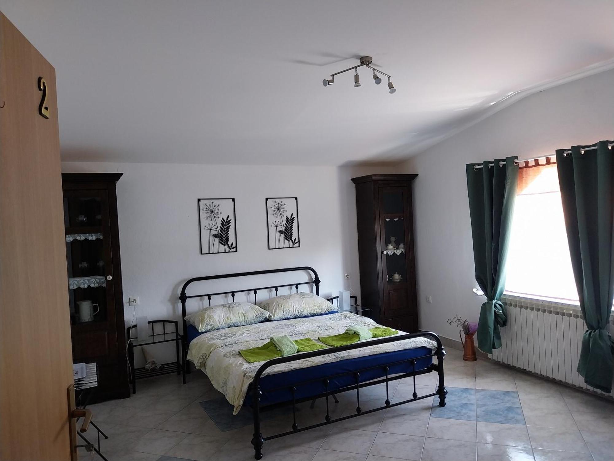 Apartment Ada Bed & Breakfast Gračac Cameră foto